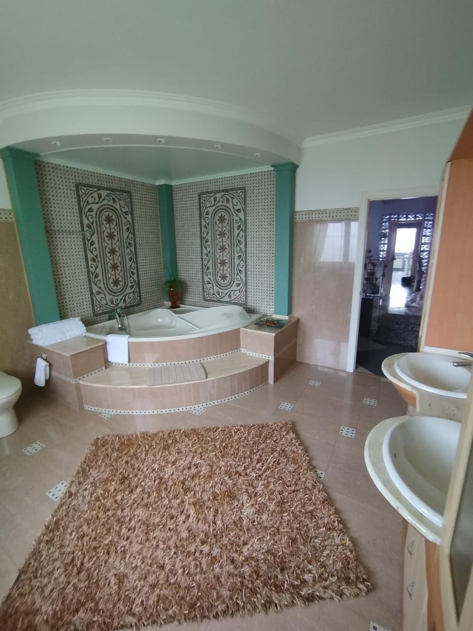 Bathroom, Bath