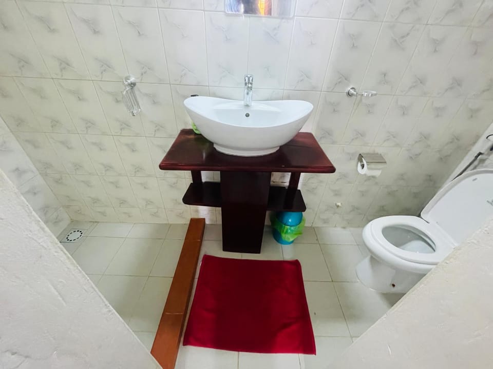 Toilet, Bathroom