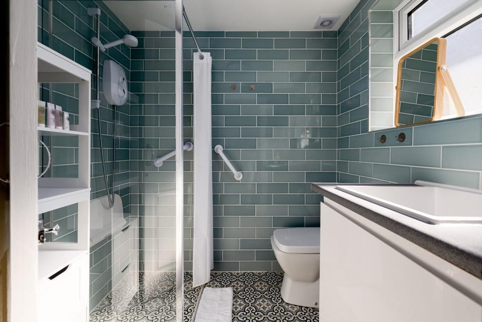 GuestReady - Charming studio with a private garden Apartment in London Borough of Camden