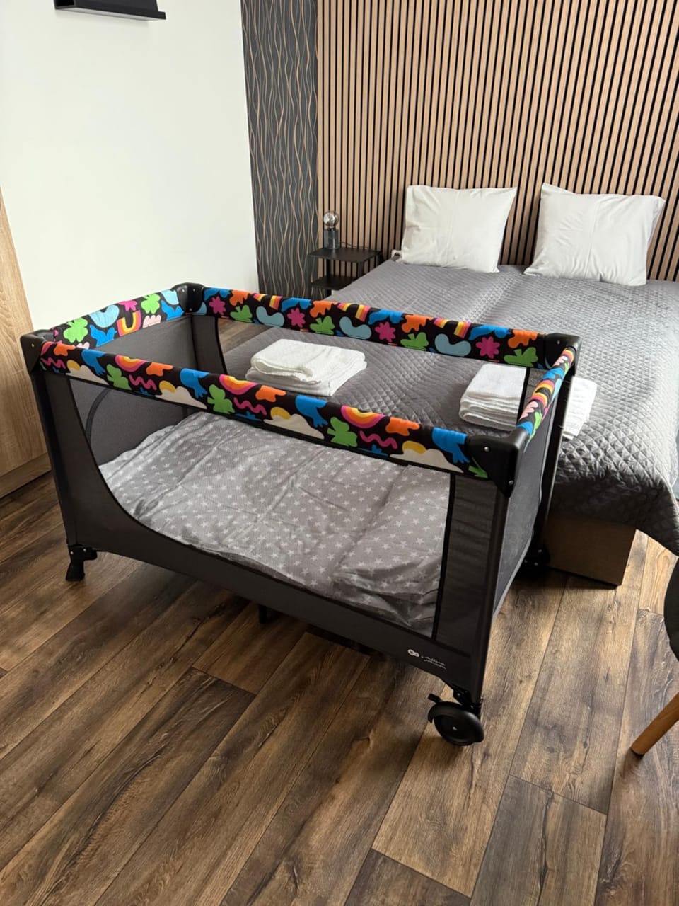 Bed, Bedroom, cot