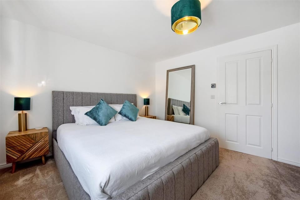 Lovely 2 bedroom home House in Andover