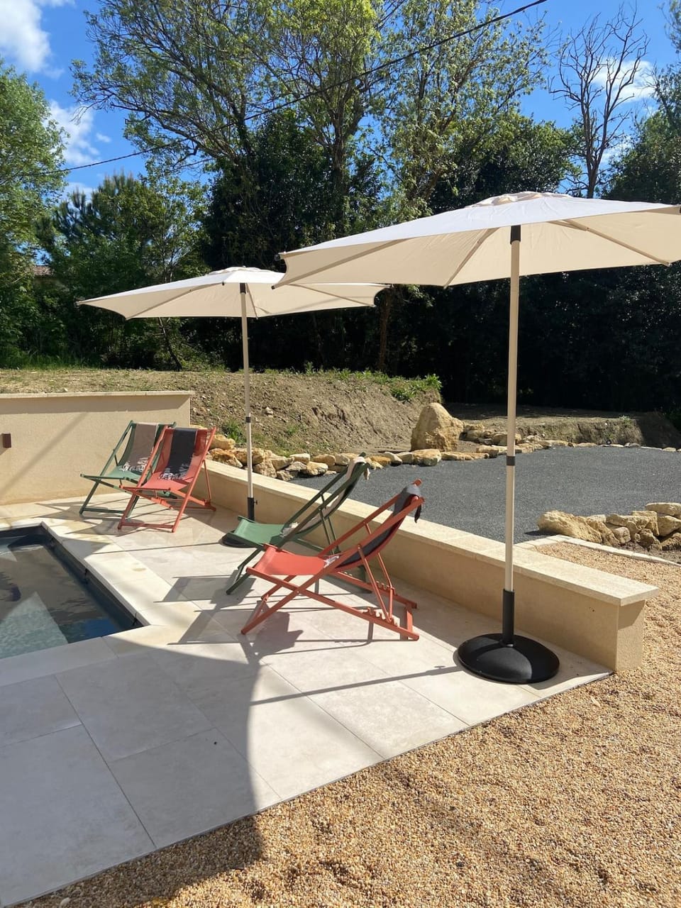 Day, Swimming pool, sunbed