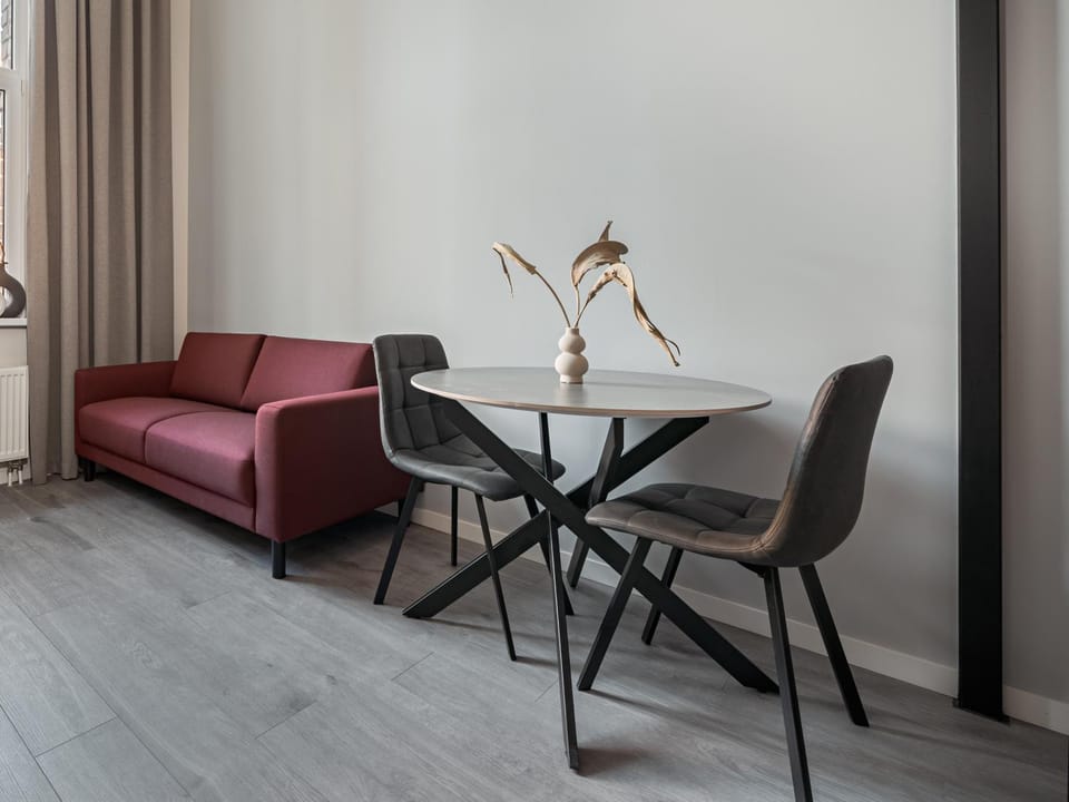 Rusty Red loft in City centre Self check-in No 2 Apartment in Vilnius