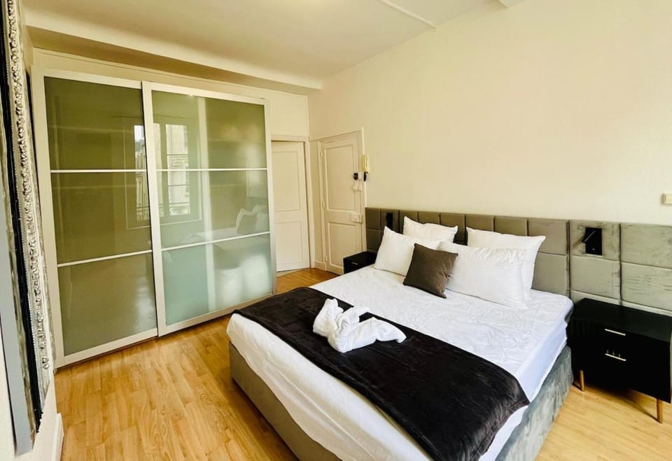 Lovely place in Caen's historic center Apartment in Caen