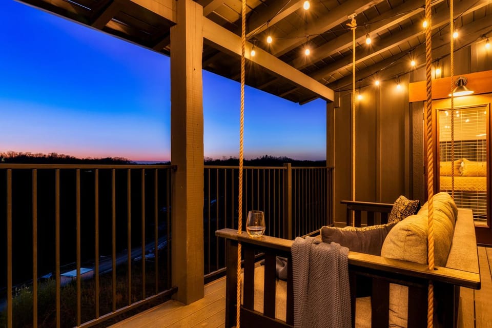 Natural landscape, View (from property/room), Balcony/Terrace, Seating area