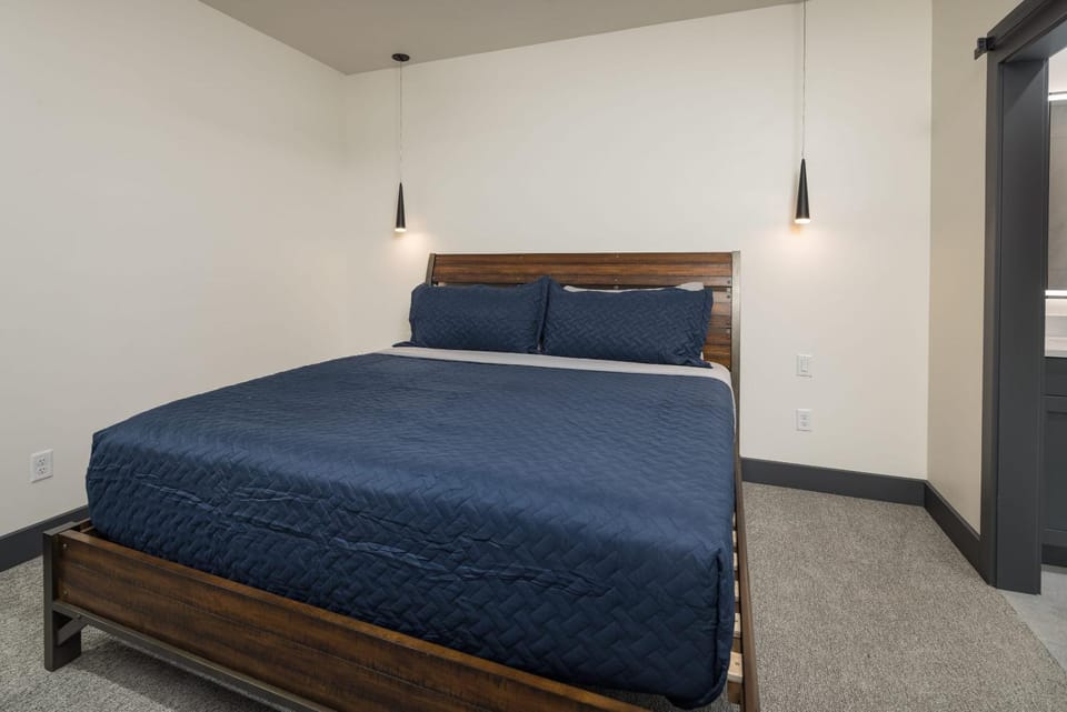 Vizcaya #11 - Moab's Newest Luxury Rental Apartment in Spanish Valley