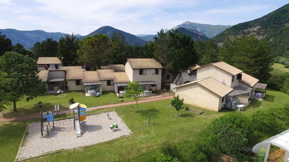 VVF Sud Vercors Campground/ 
RV Resort in Provence-Alpes-Côte d'Azur