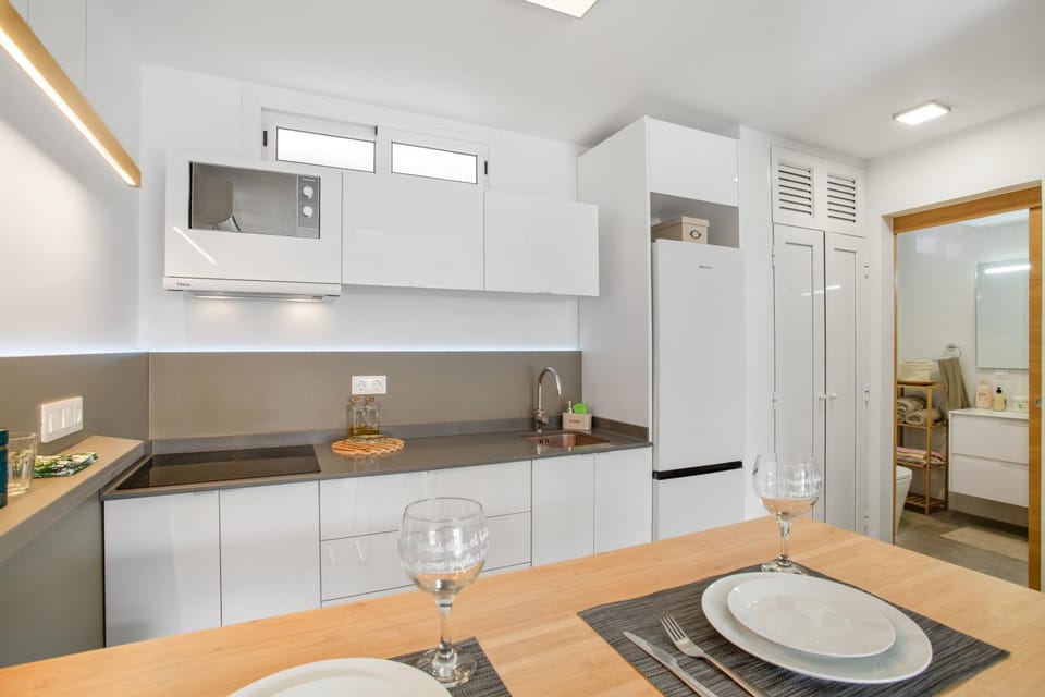 Kitchen or kitchenette, Living room