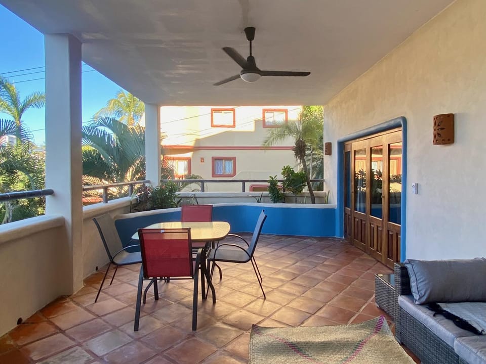 Patio, Seating area