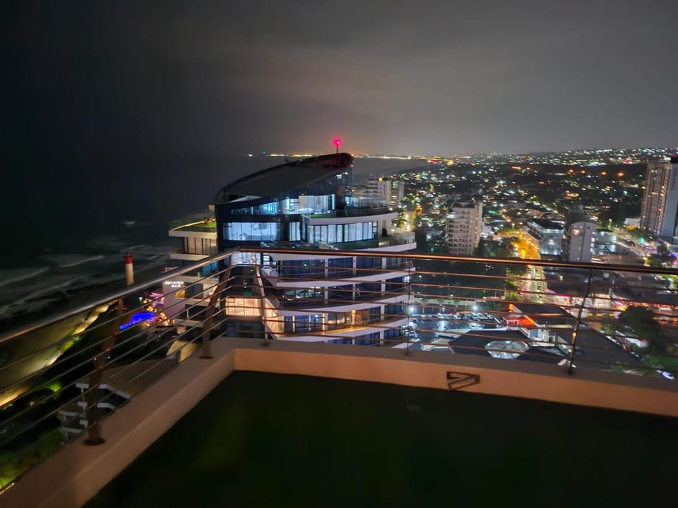 Pearls of Umhlanga Exquisite Oceans Penthouse Gorgeous views Apartment in Umhlanga