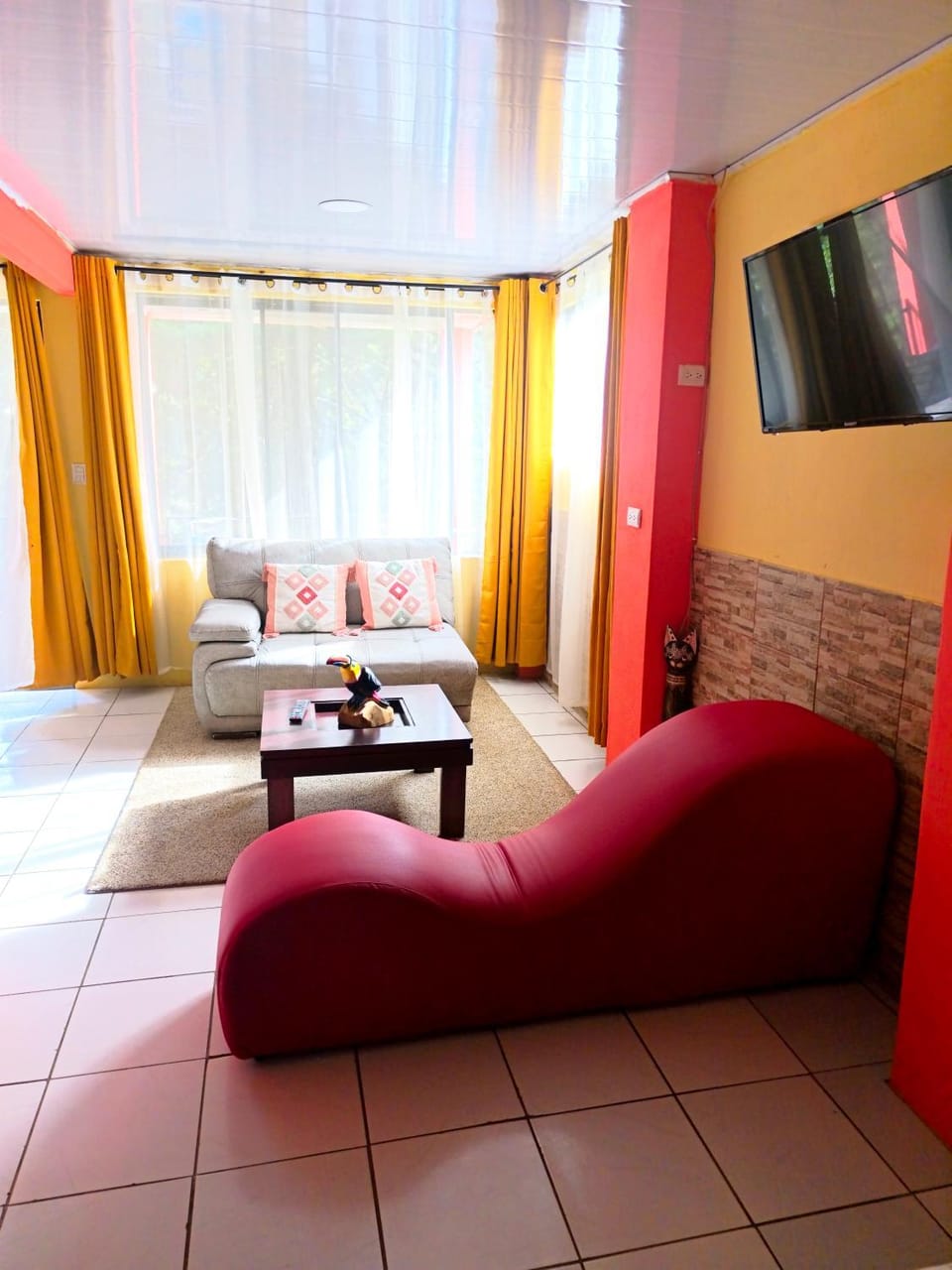Kenai Mountain View Apartment in Heredia Province