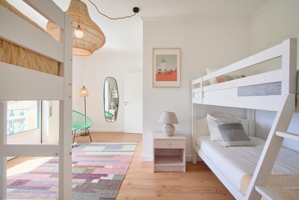 Decorative detail, Bedroom, bunk bed