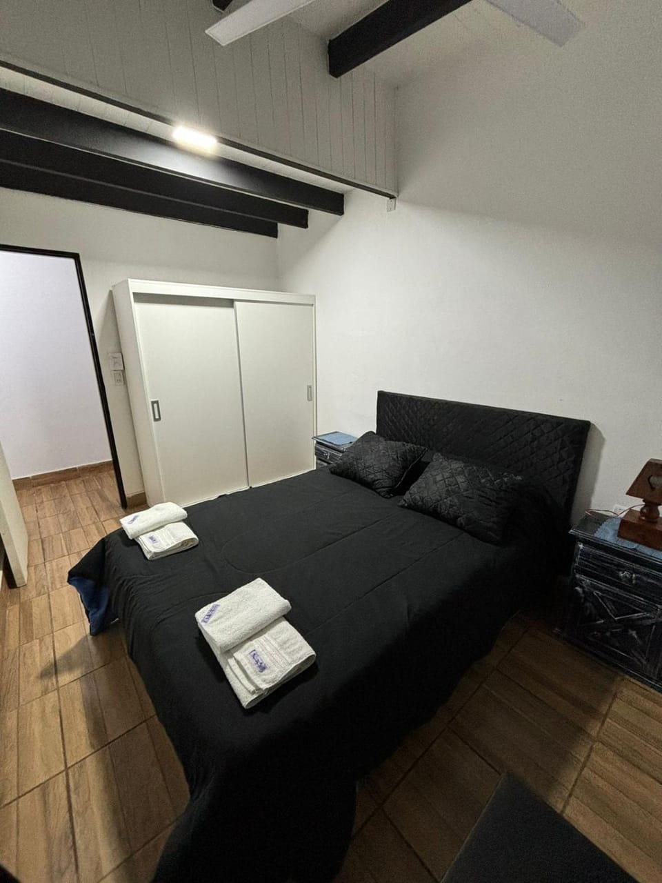 Bed, Living room, Photo of the whole room, Seating area, Bedroom