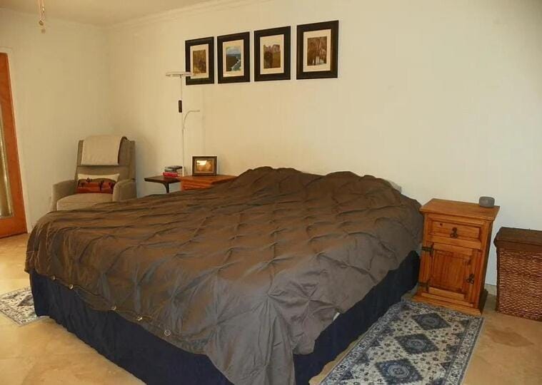 Lakefront Home with Pool and WiFi House in McCormick Ranch