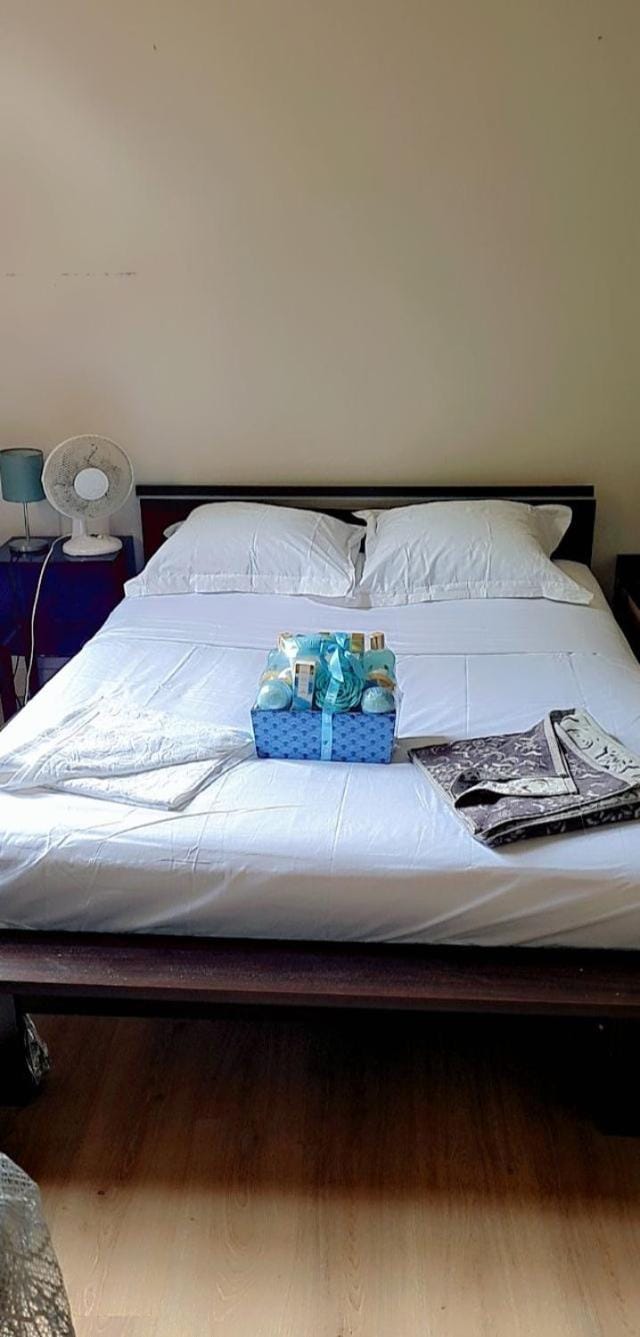 Luxueux pavillon grande suites familiales 4 Pax avec grand jardin et balcon Bed and Breakfast in Île-de-France