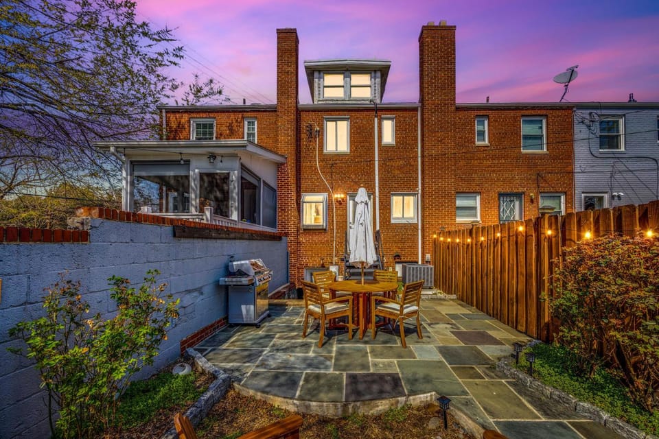Property building, Patio