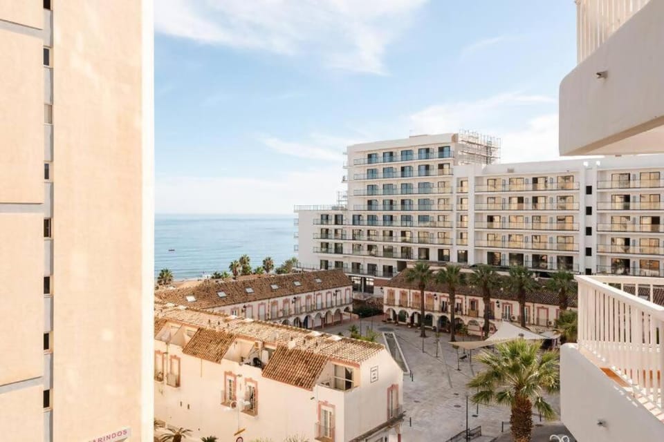 Day, View (from property/room), Balcony/Terrace, Sea view, Location