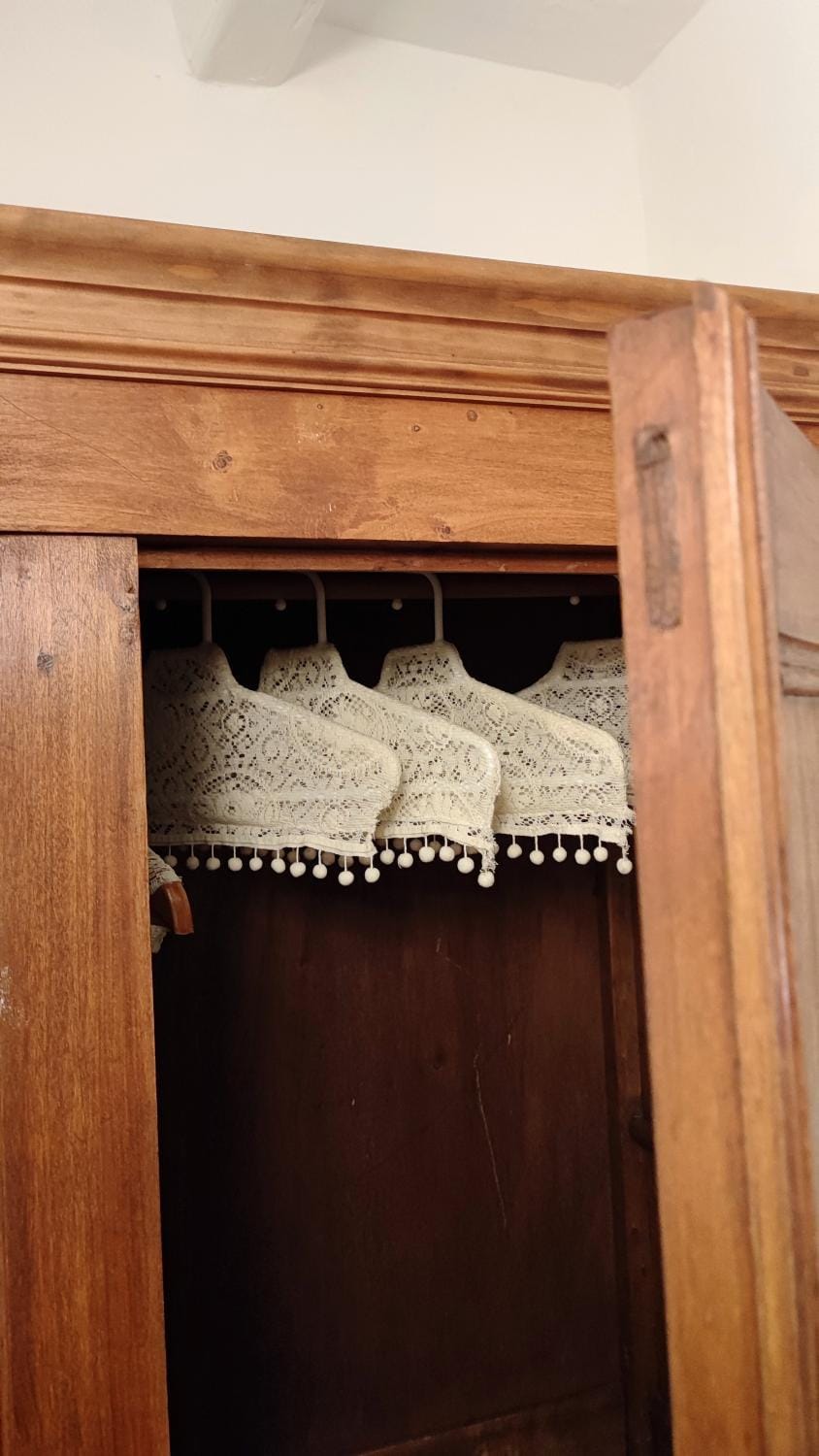 Photo of the whole room, wardrobe