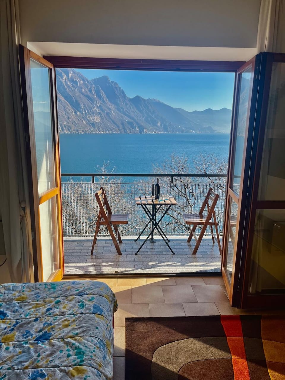 Patio, Day, Natural landscape, View (from property/room), Balcony/Terrace, Living room, Lake view, Mountain view