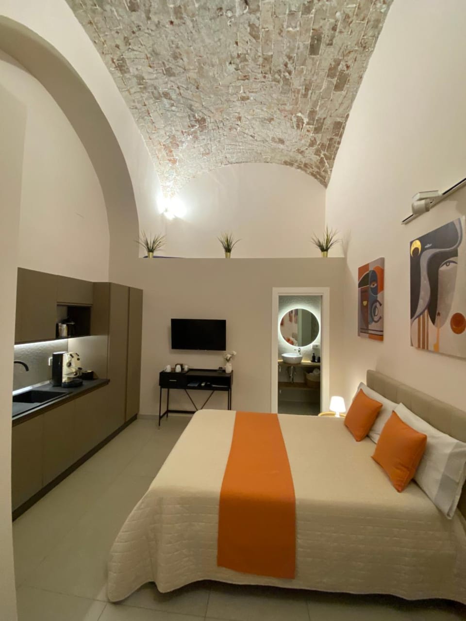 B&B stazione centrale House in Naples