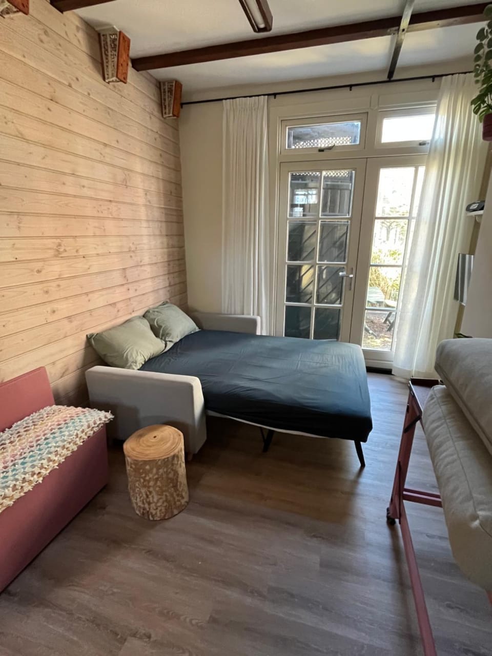 Living room, Bedroom