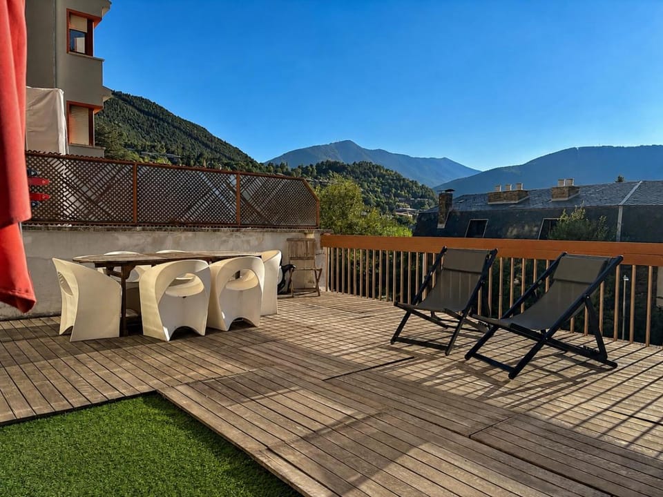 Natural landscape, View (from property/room), Balcony/Terrace
