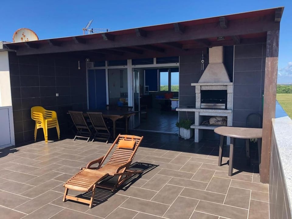 Apartamento na Praia da Vagueira Apartment in Aveiro District, Portugal