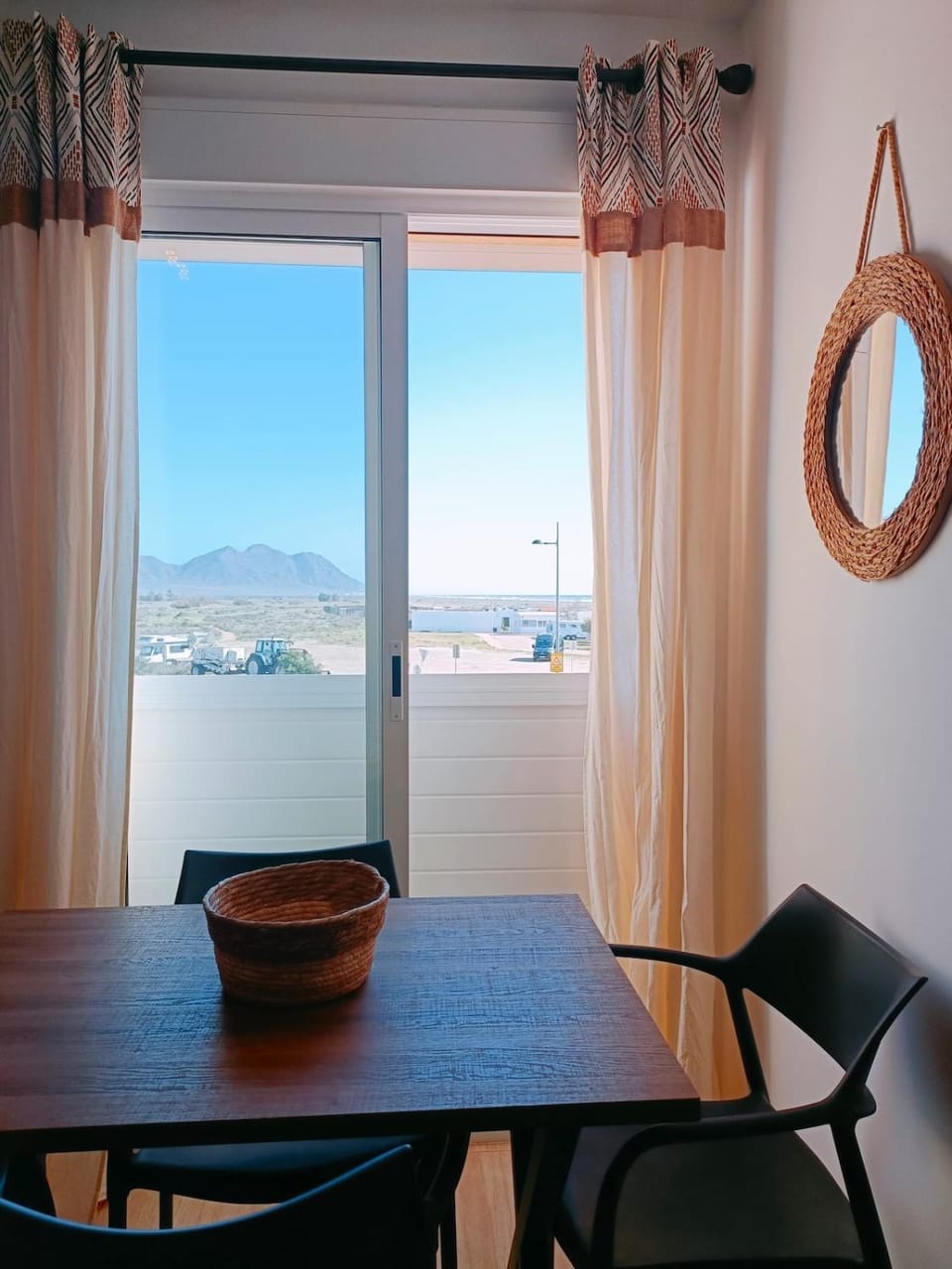 Cala Chica Suites 2 hab con vistas al mar y terraza Apartment in Comarca Metropolitana de Almería