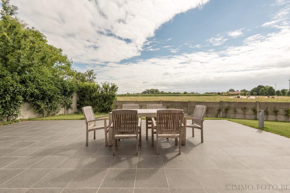 Holiday home Zelenachten House in Flanders