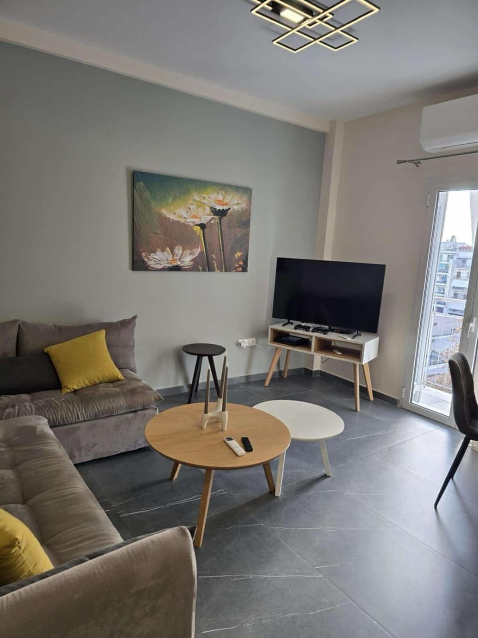 TV and multimedia, Living room