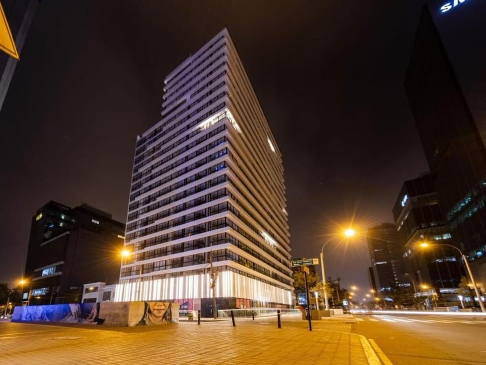 Property building, Night