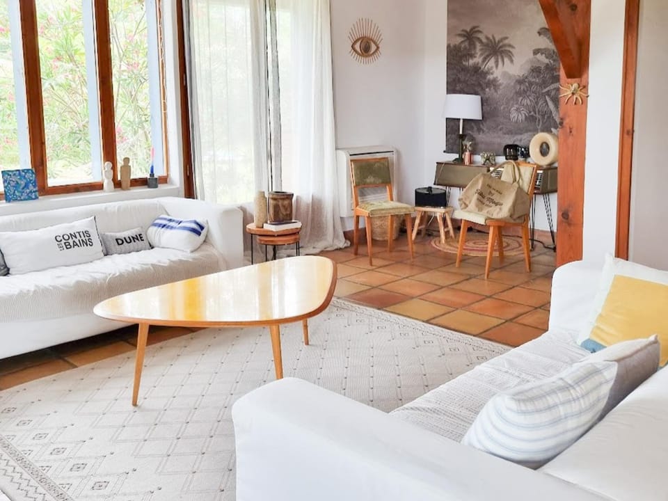Maison Landaise pour 12 personnes proche océan, piscine, WIFI inclus - FR-1-50-165 Villa in Mimizan