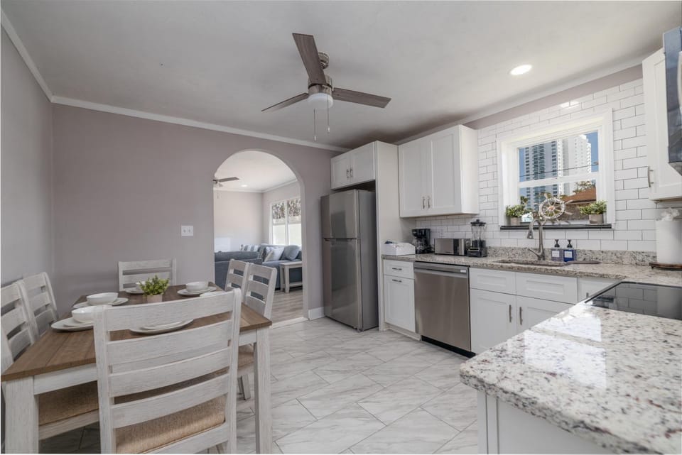 Daytona Beach Family Escape! House in Holly Hill