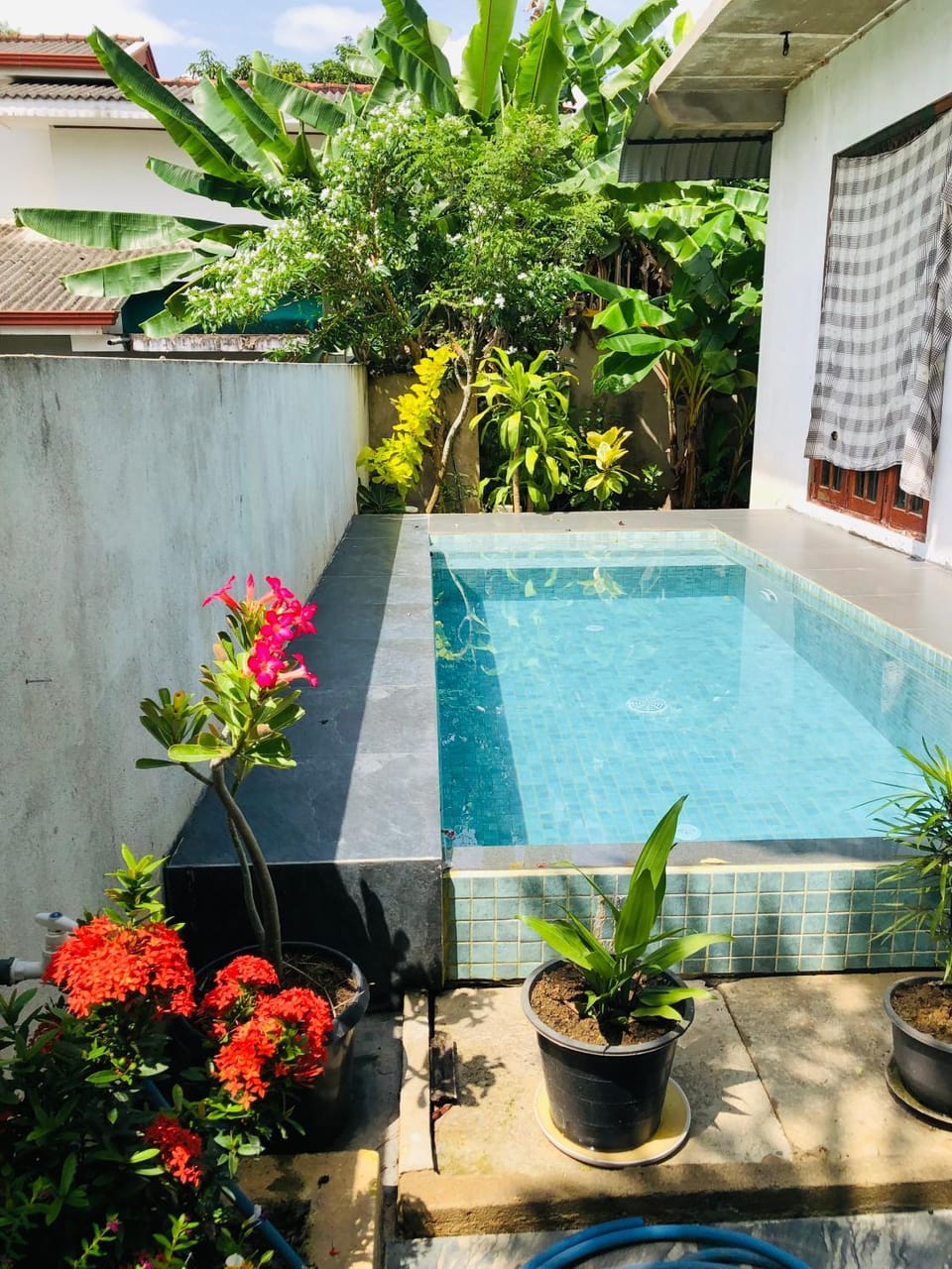 Haven house with AC Villa in Kamburugamuwa