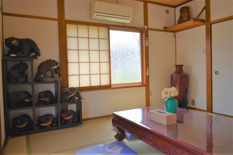 Living room, Bedroom