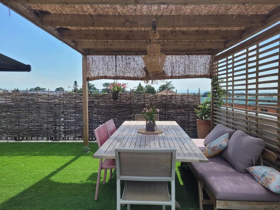 Patio, Balcony/Terrace, Dining area