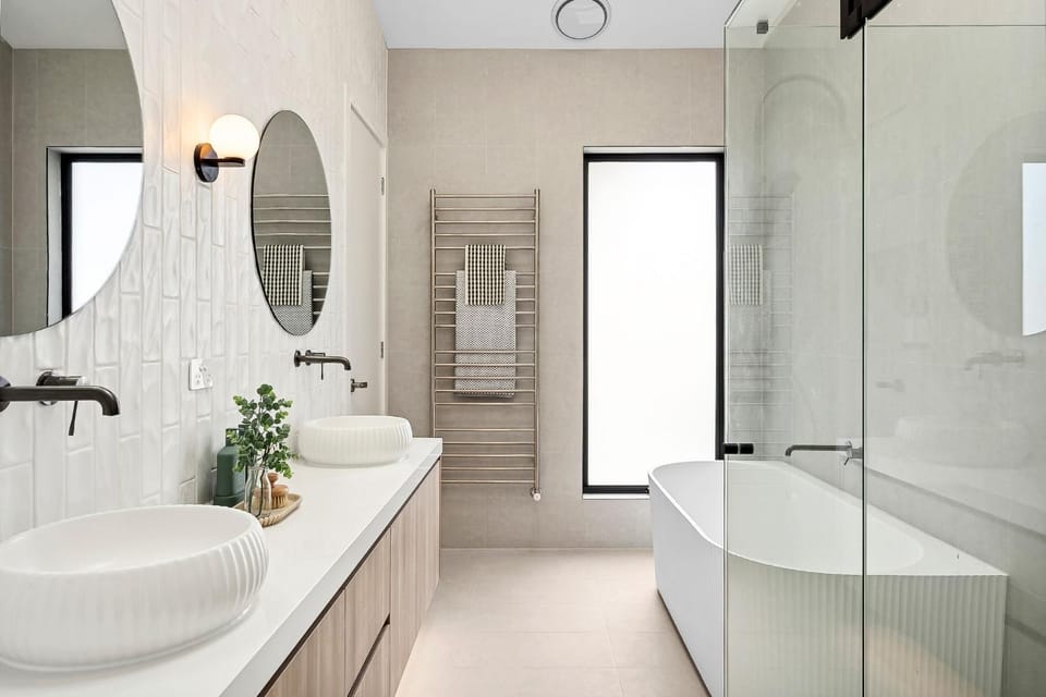 Bathroom, Bath