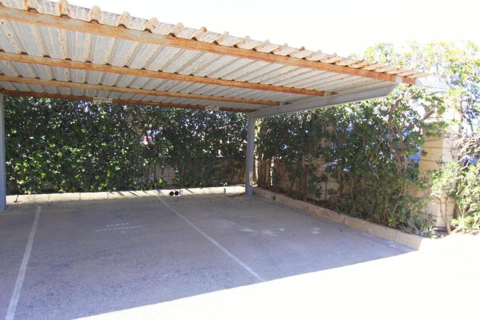 Apartamento en planta baja bahia de denia by COSTABLANCARENT Apartment in Marina Alta