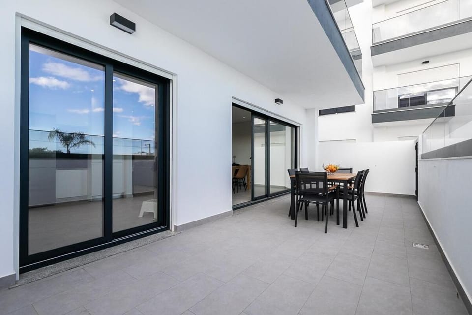 Patio, Balcony/Terrace