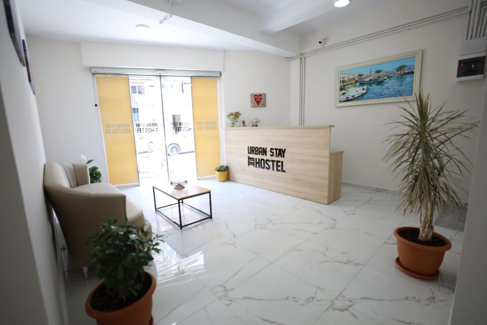 Lobby or reception, Seating area
