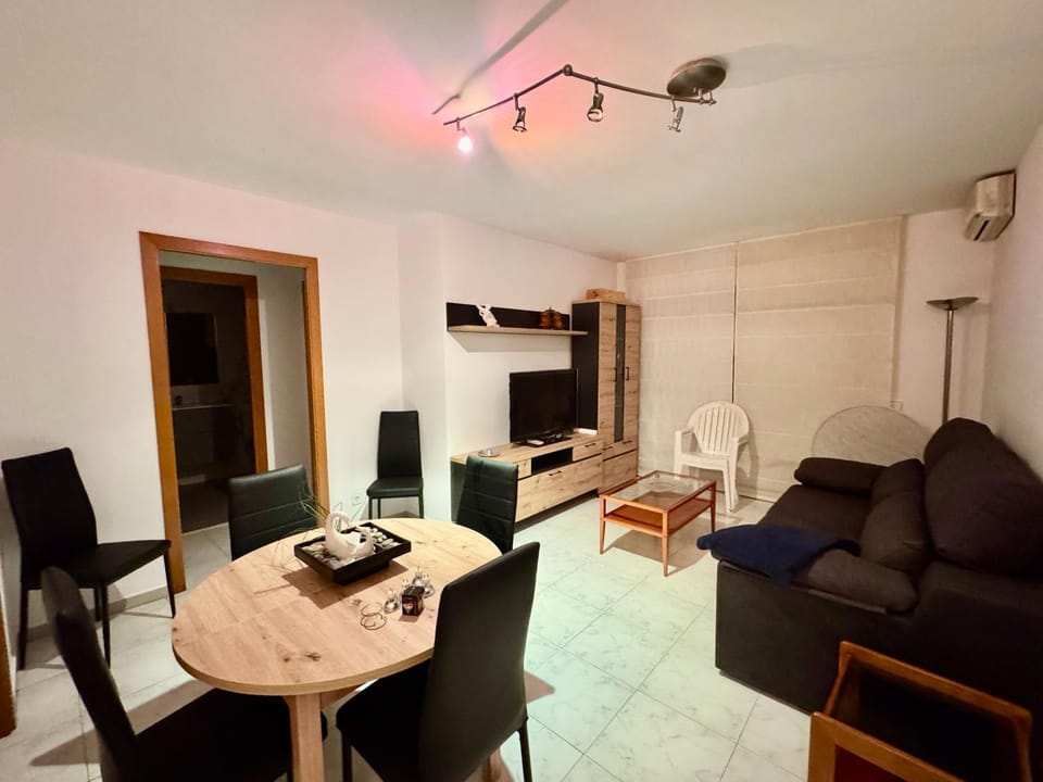 Constitucion 1 Apartment in Montsià