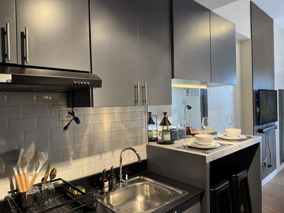 Cozy Space in the City Apartment in Cagayan de Oro