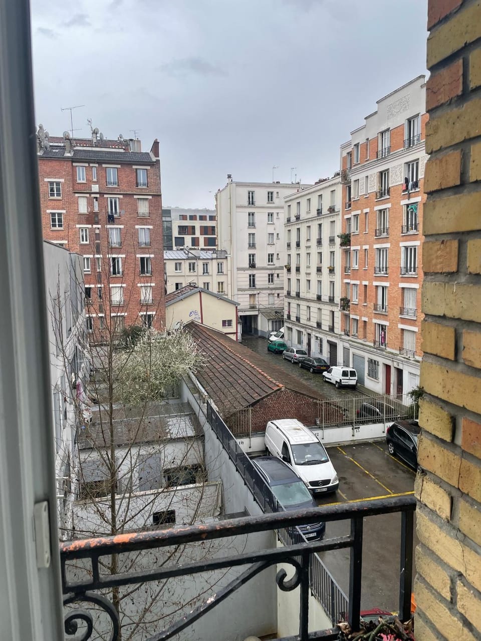 Appartement Apartment in Aubervilliers