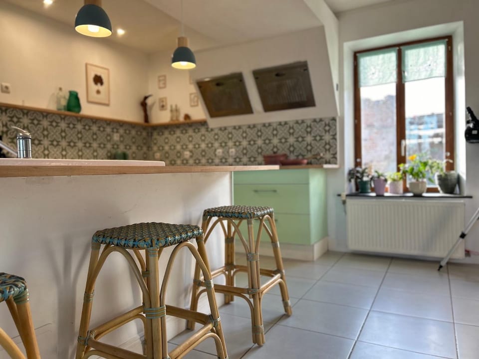 Kitchen or kitchenette, Living room, Dining area