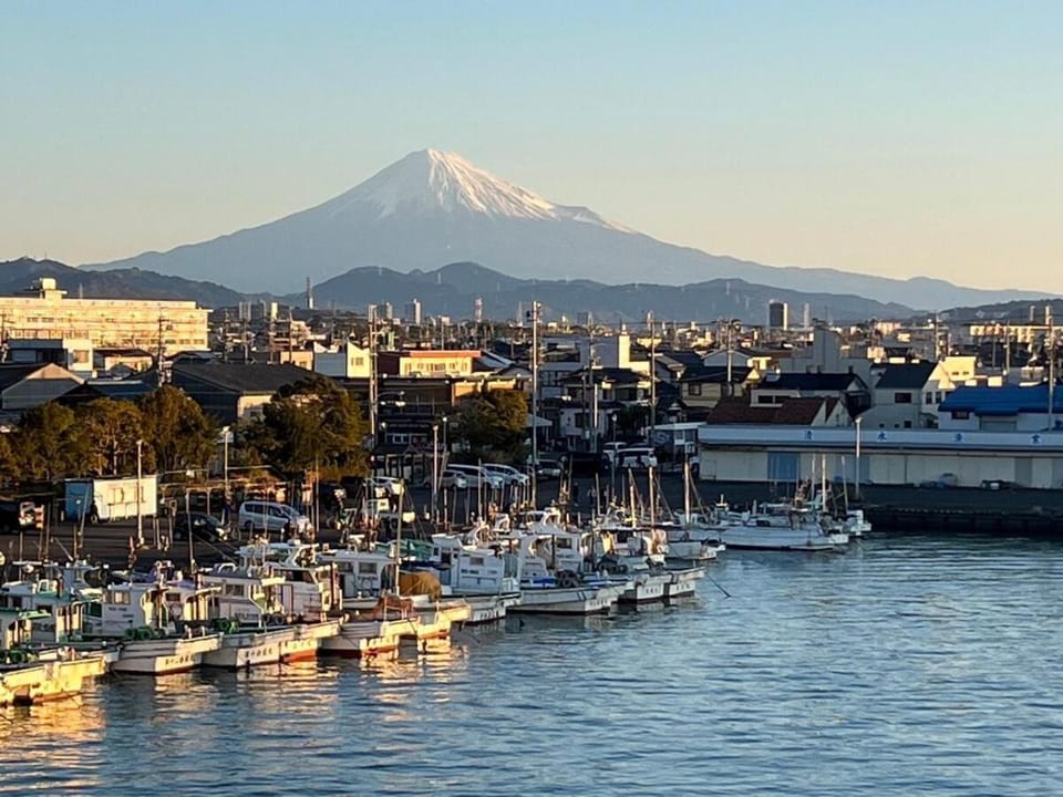 Nearby landmark, Day, Natural landscape, City view, Mountain view, Sea view