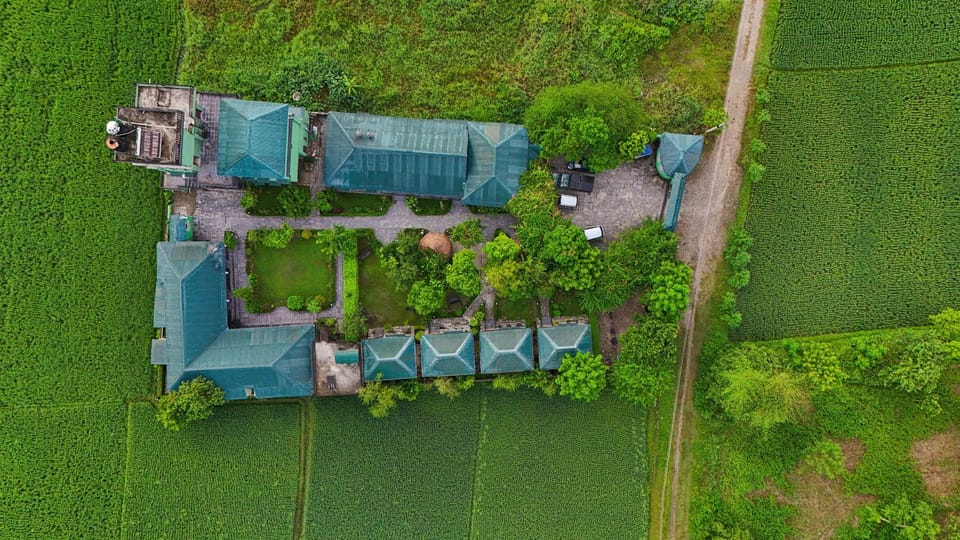 Property building, Natural landscape, Garden view
