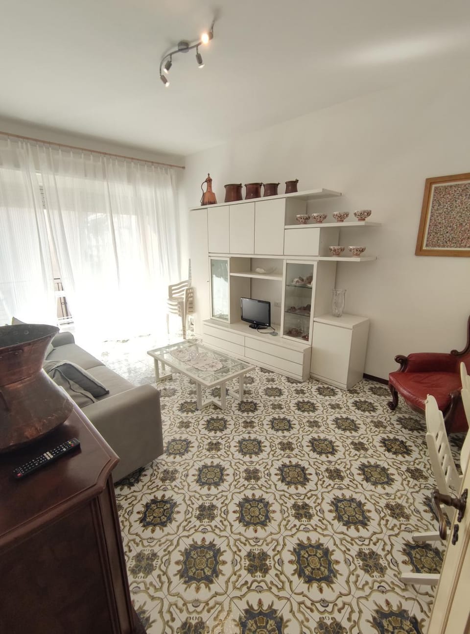 TV and multimedia, Seating area