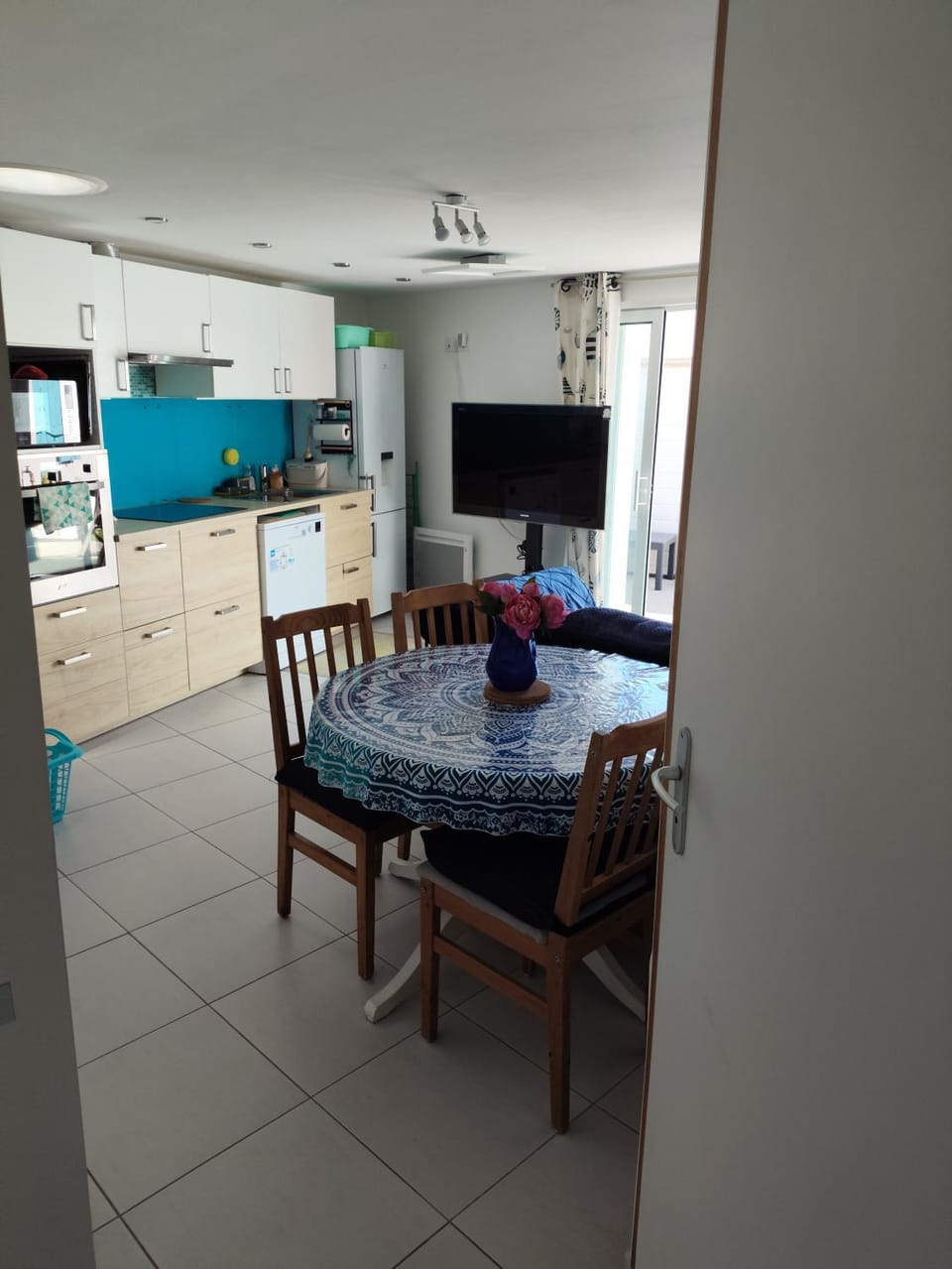Dining area, kitchen, kitchen