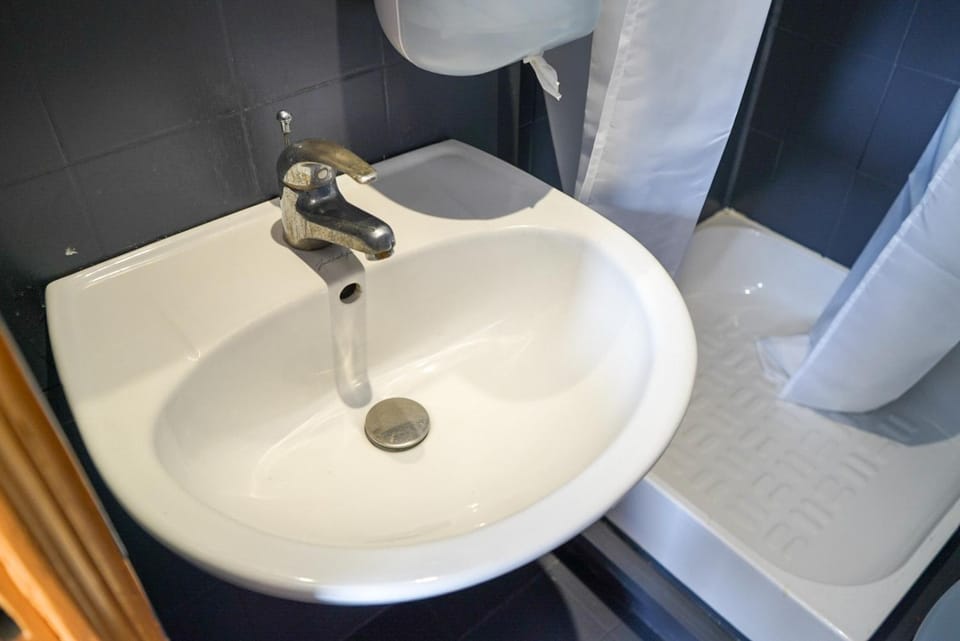 Alpazur Hostel in Nice
