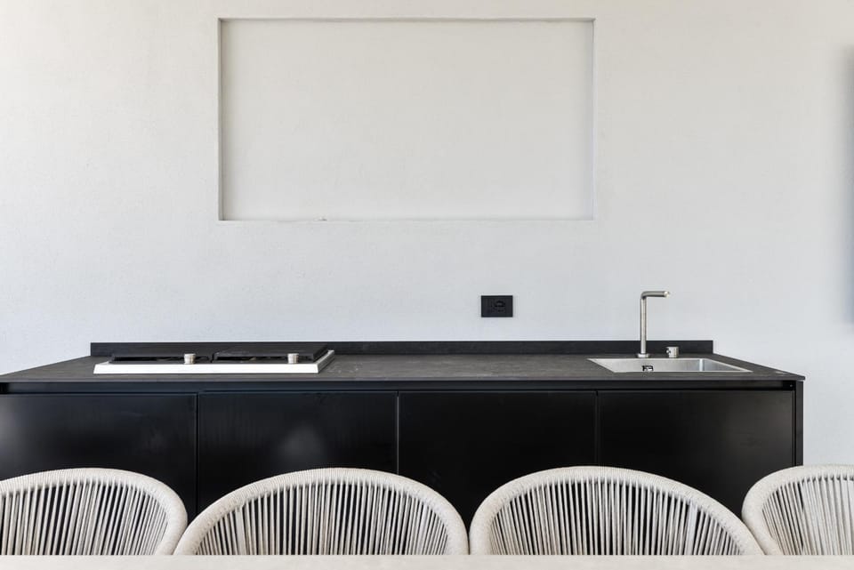 Property building, Kitchen or kitchenette, kitchen